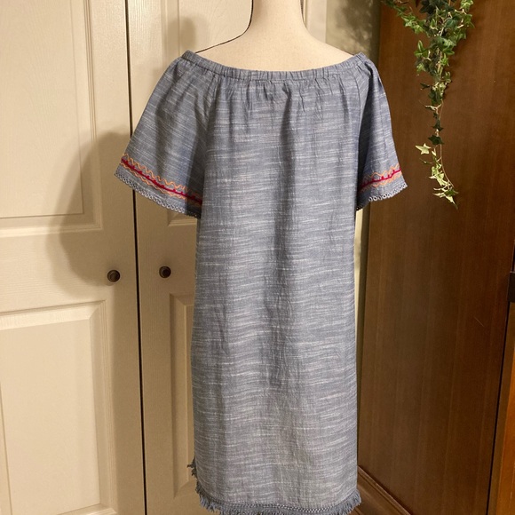 Rocks & Indigo embroidered dress size large - Picture 4 of 7